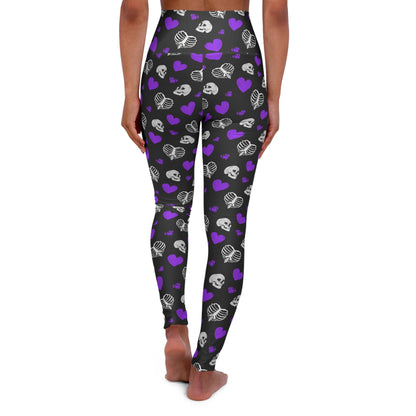 Skulls and purple hearts High Waisted Yoga Leggings