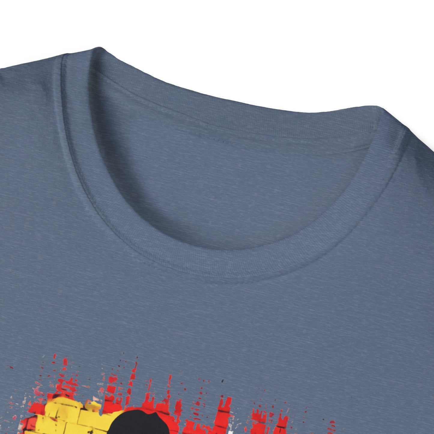 Graffiti Skate Unisex Softstyle T-Shirt